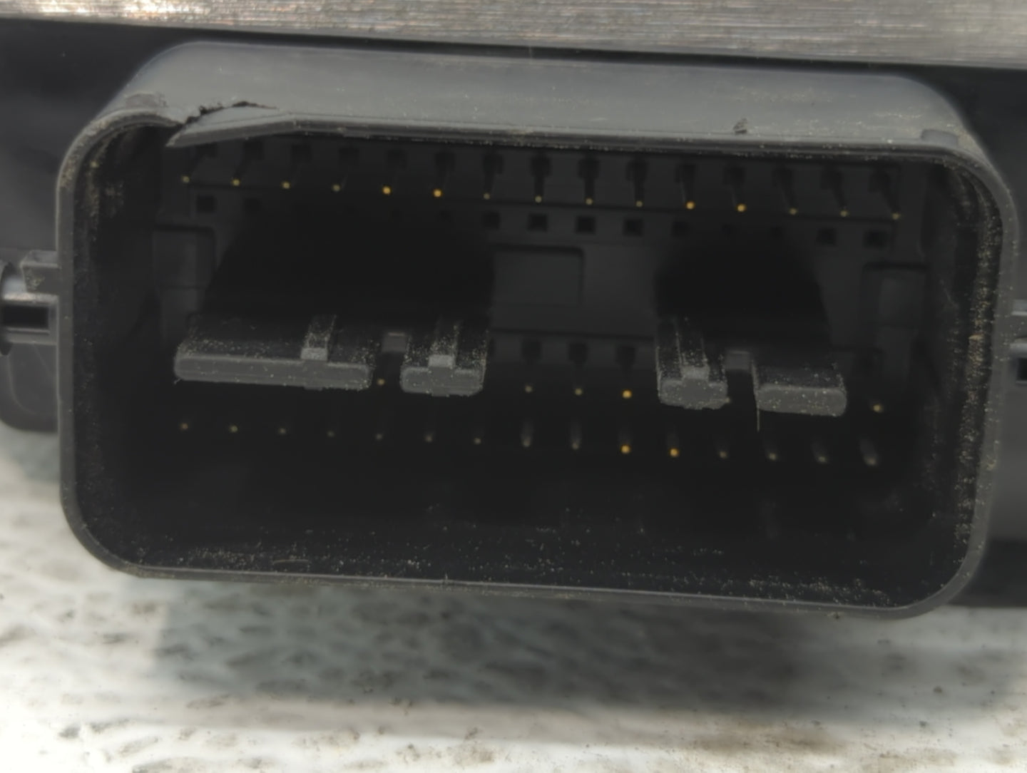 2006-2007 Mazda 6 PCM Engine Control Computer ECU ECM PCU OEM P/N:7M81-12A650-KB 6M81-12A650-HF Fits Fits 2006 2007 OEM Used