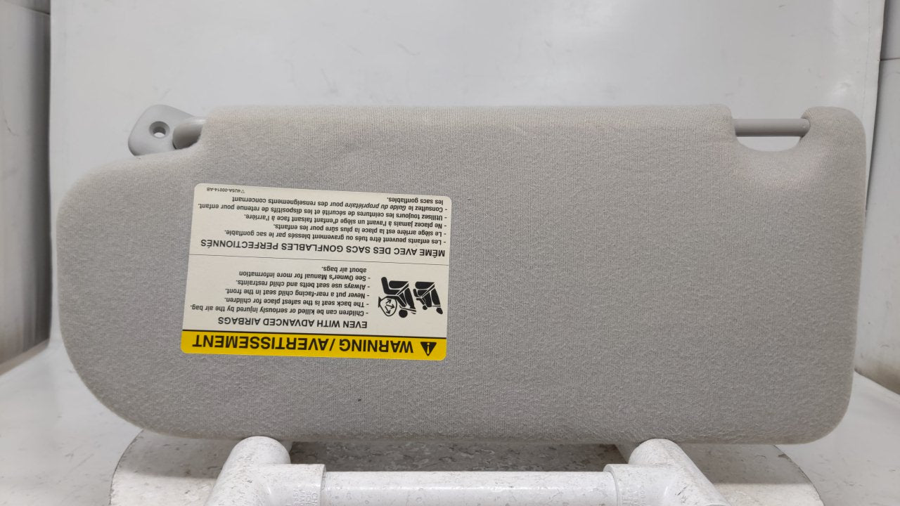 2007 Mazda 6 Sun Visor Shade Replacement Passenger Right Mirror Fits OEM Used Auto Parts - Oemusedautoparts1.com