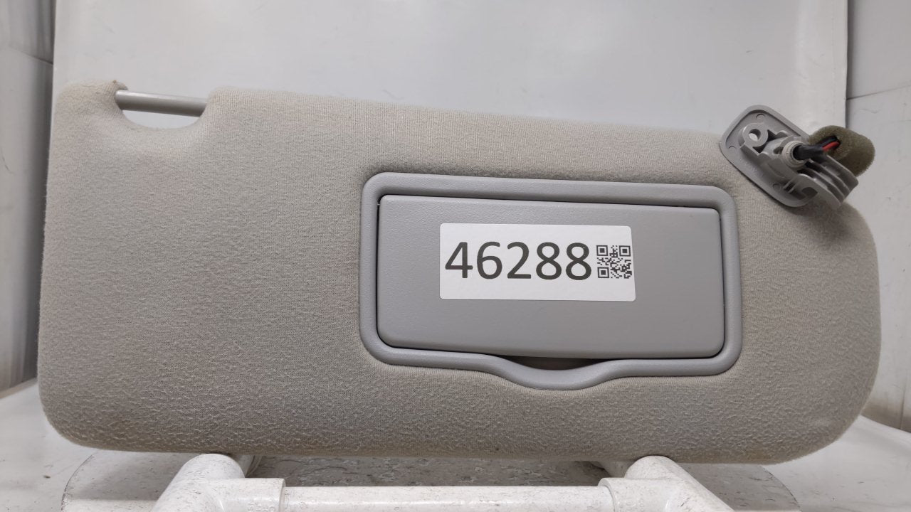 2007 Mazda 6 Sun Visor Shade Replacement Passenger Right Mirror Fits OEM Used Auto Parts - Oemusedautoparts1.com