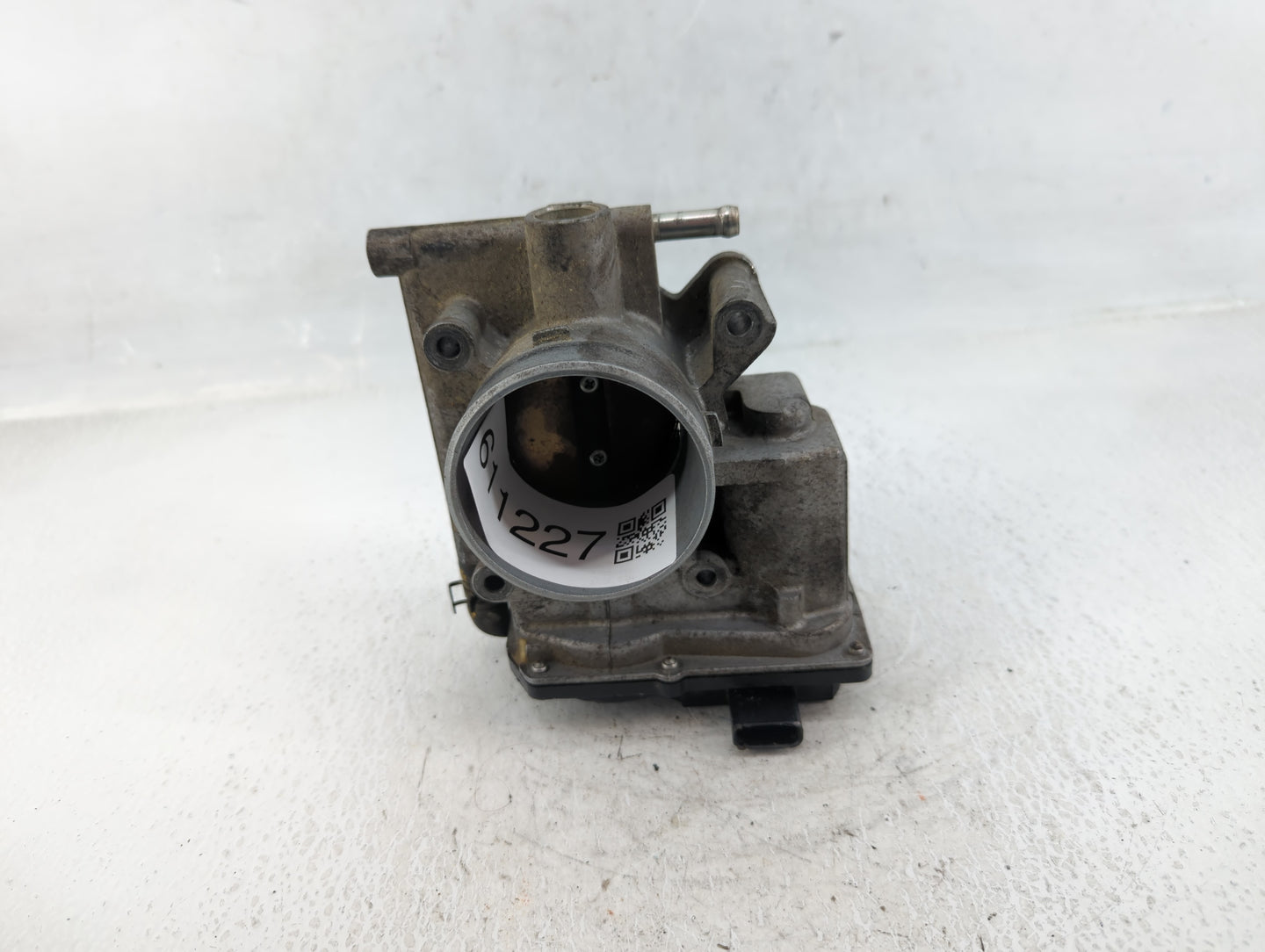 2006-2008 Mazda 6 Throttle Body P/N:6M8G-9F991-A Fits Fits 2006 2007 2008 2009 2010 2011 2012 2013 OEM Used Auto Parts - Oem
