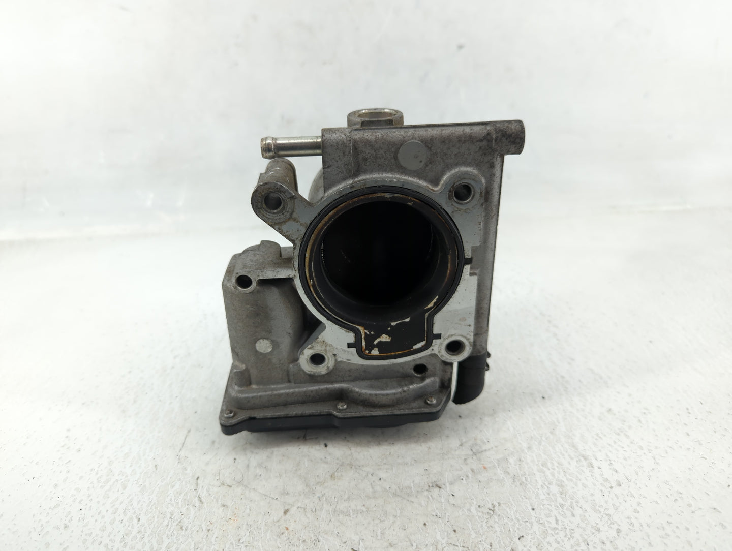 2006-2008 Mazda 6 Throttle Body P/N:6M8G-9F991-A Fits Fits 2006 2007 2008 2009 2010 2011 2012 2013 OEM Used Auto Parts - Oem