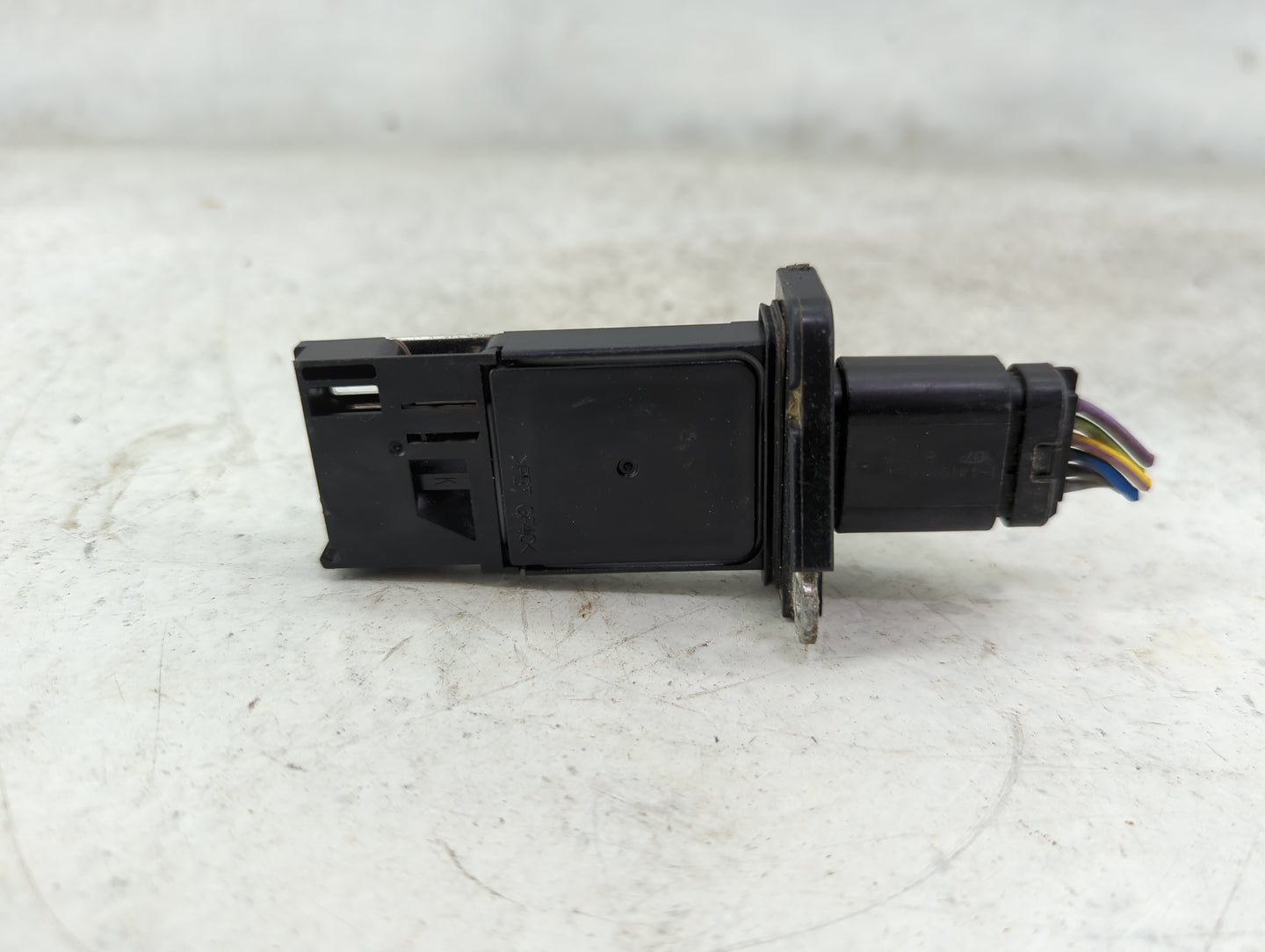 Mazda B-4000 Mass Air Flow Meter Maf - Oemusedautoparts1.com