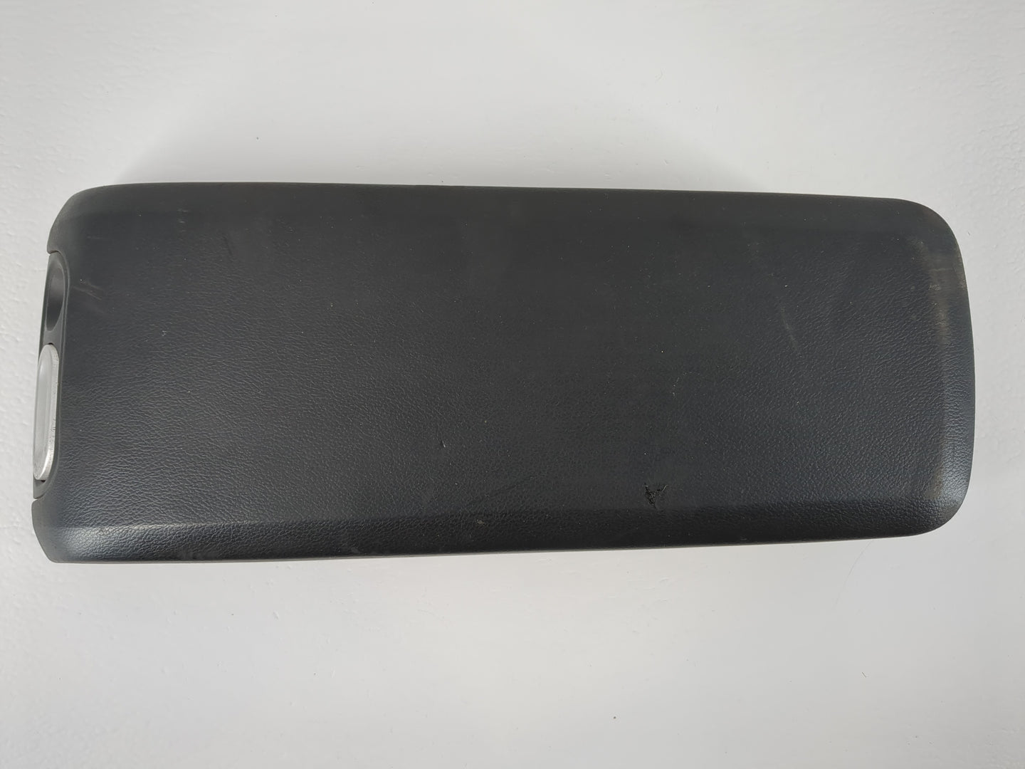 2007-2009 Mazda Cx-7 Center Console Armrest Cover Lid Fits Fits 2007 2008 2009 OEM Used Auto Parts - Oemusedautoparts1.com
