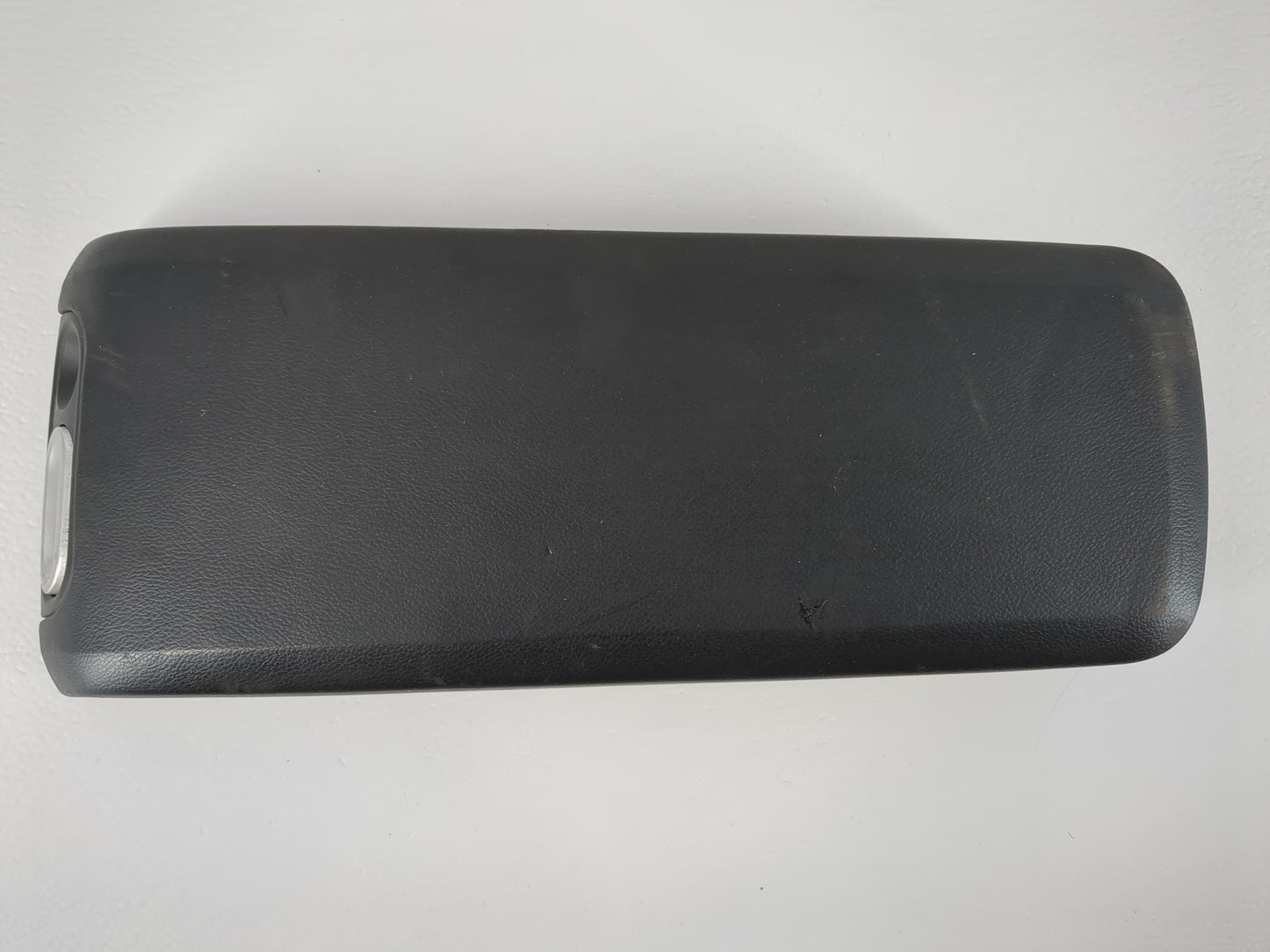 2007-2009 Mazda Cx-7 Center Console Armrest Cover Lid Fits Fits 2007 2008 2009 OEM Used Auto Parts - Oemusedautoparts1.com