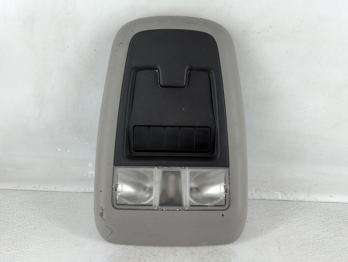 2007 Mazda Cx-7 DOME LIGHT - Oemusedautoparts1.com