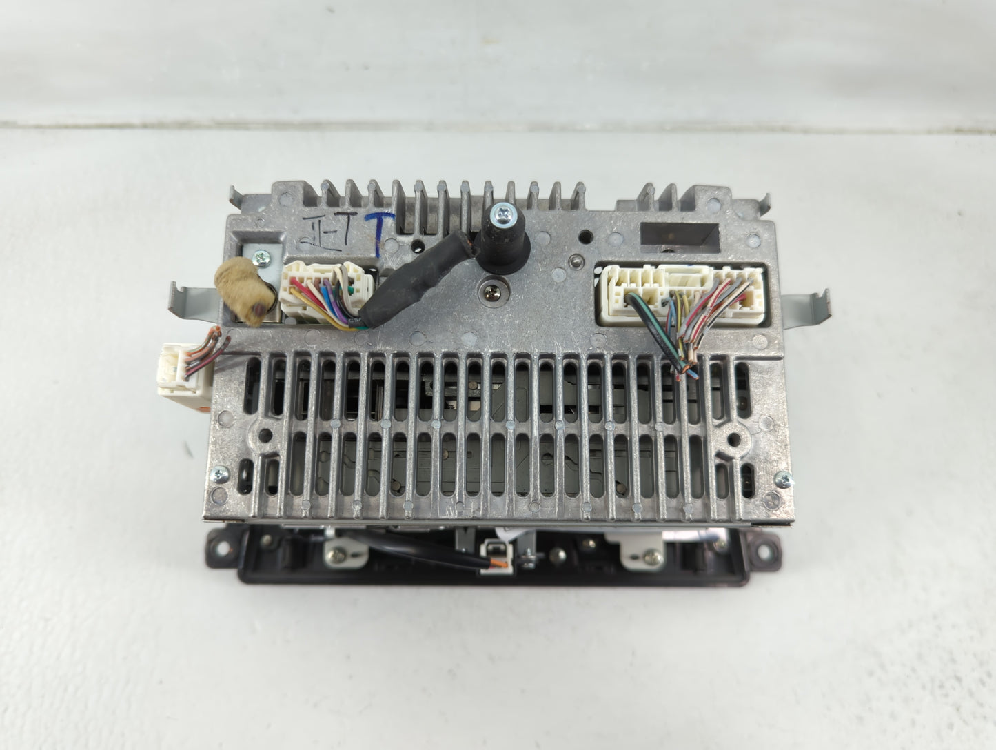 2007-2009 Mazda Cx-7 Radio AM FM Cd Player Receiver Replacement P/N:286-6623-37 EG24 66 ARX Fits Fits 2007 2008 2009 OEM Use