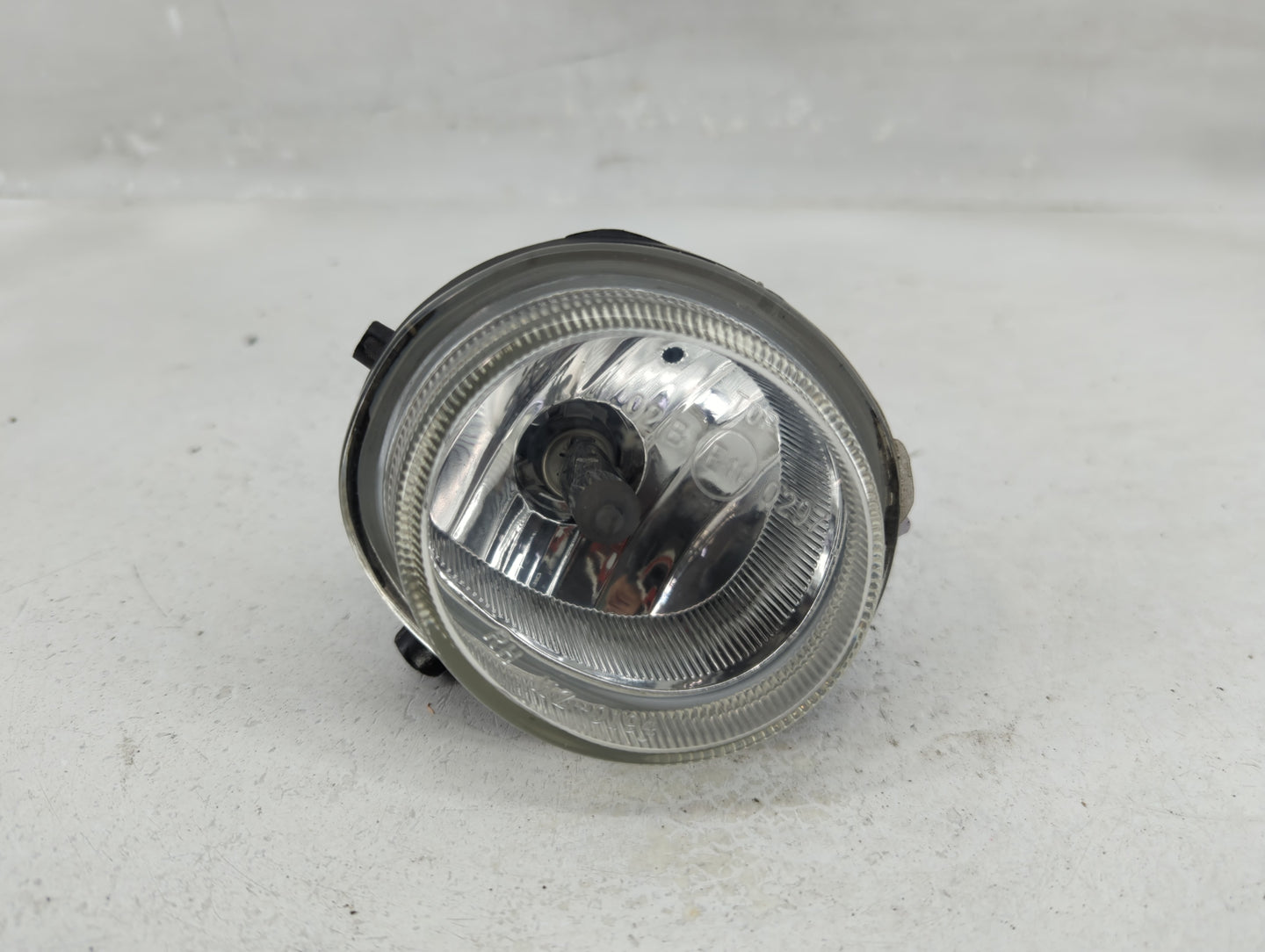 2007-2009 Mazda Cx-7 Passenger Right Oem Fog Light Lamp - Oemusedautoparts1.com