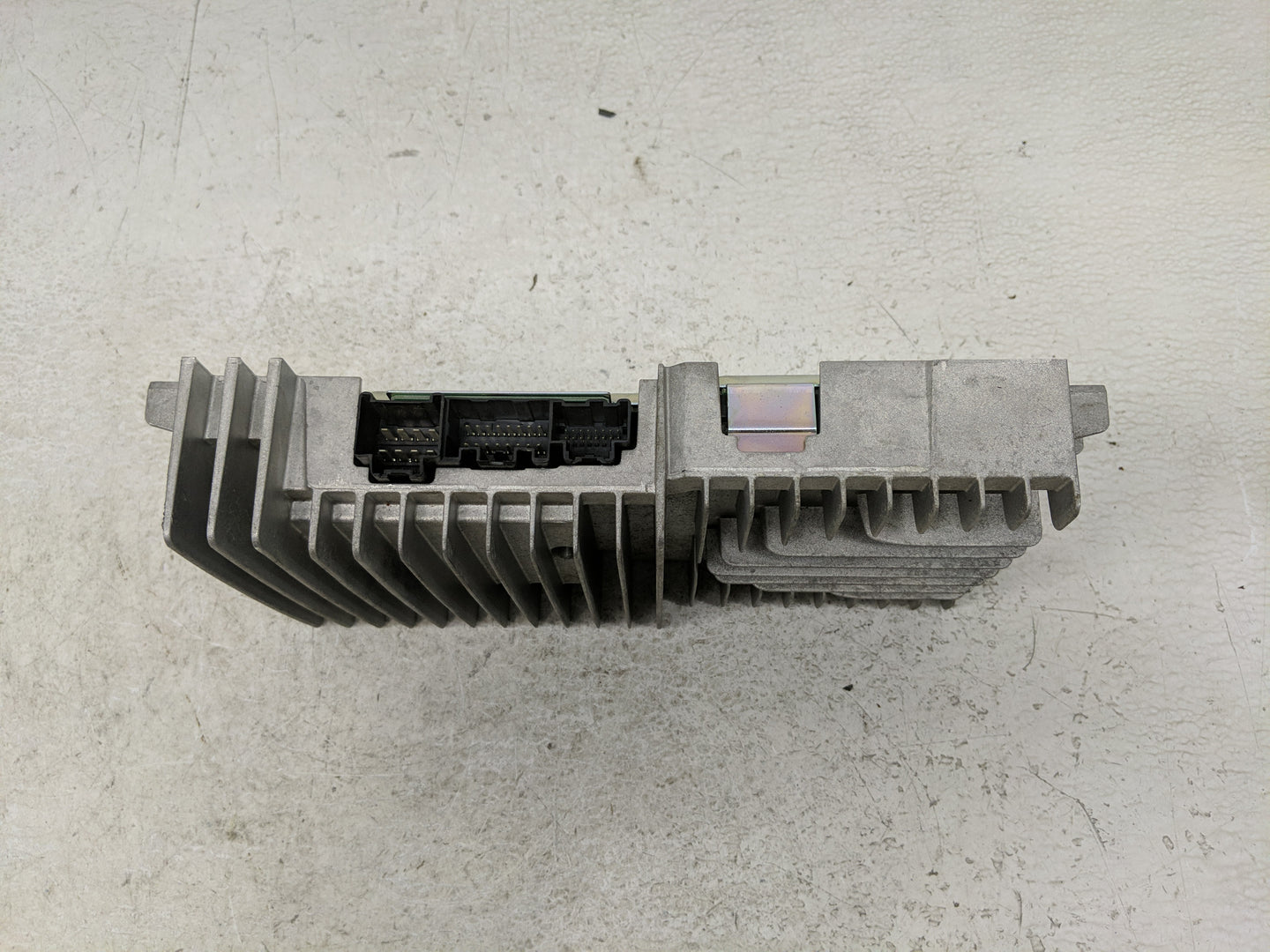2007-2008 Mazda Cx-7 Radio AM FM Cd Player Receiver Replacement P/N:EG23 66 920 Fits Fits 2007 2008 OEM Used Auto Parts - Oe