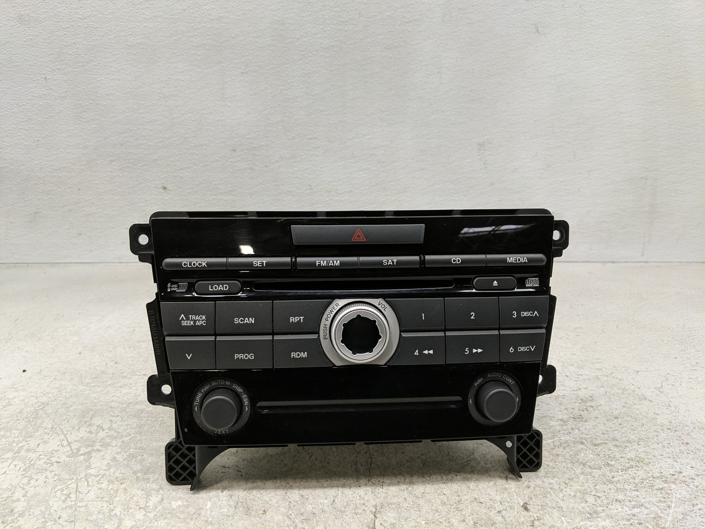2007-2008 Mazda Cx-7 Radio AM FM Cd Player Receiver Replacement P/N:EG2466ARX Fits Fits 2007 2008 OEM Used Auto Parts - Oemu