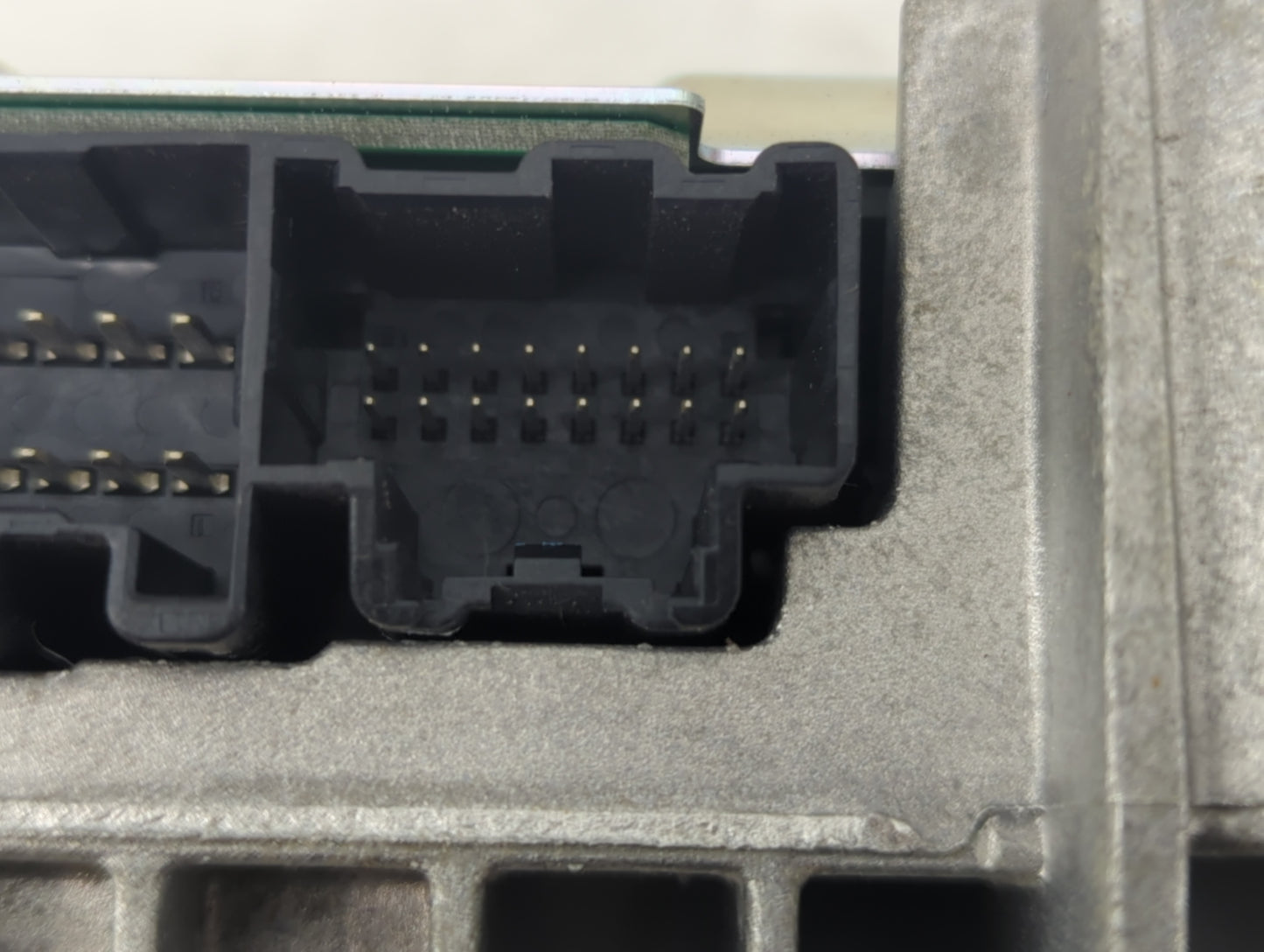 2007-2008 Mazda Cx-7 Radio AM FM Cd Player Receiver Replacement P/N:EG23 66 920 Fits Fits 2007 2008 OEM Used Auto Parts - Oe