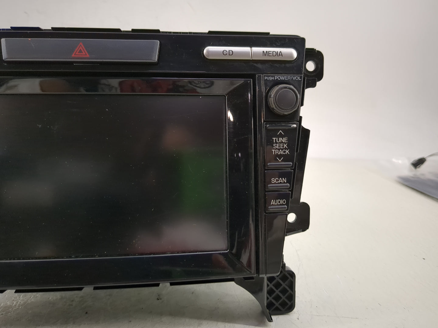 2007-2008 Mazda Cx-7 Radio AM FM Cd Player Receiver Replacement P/N:EG26 66 DV0B EG2466ARX Fits Fits 2007 2008 OEM Used Auto