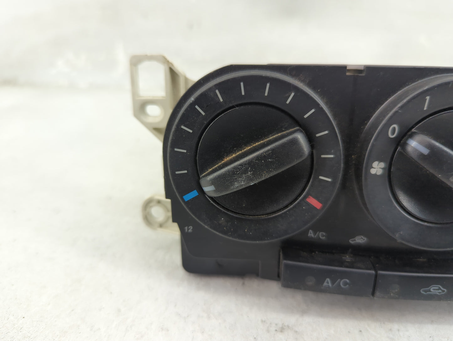 2007-2009 Mazda Cx-7 Climate Control Module Temperature AC/Heater Replacement P/N:M1900EG21E05 BEG21 Fits Fits 2007 2008 200