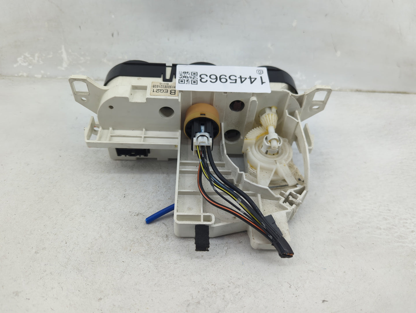 2007-2009 Mazda Cx-7 Climate Control Module Temperature AC/Heater Replacement P/N:M1900EG21E05 BEG21 Fits Fits 2007 2008 200
