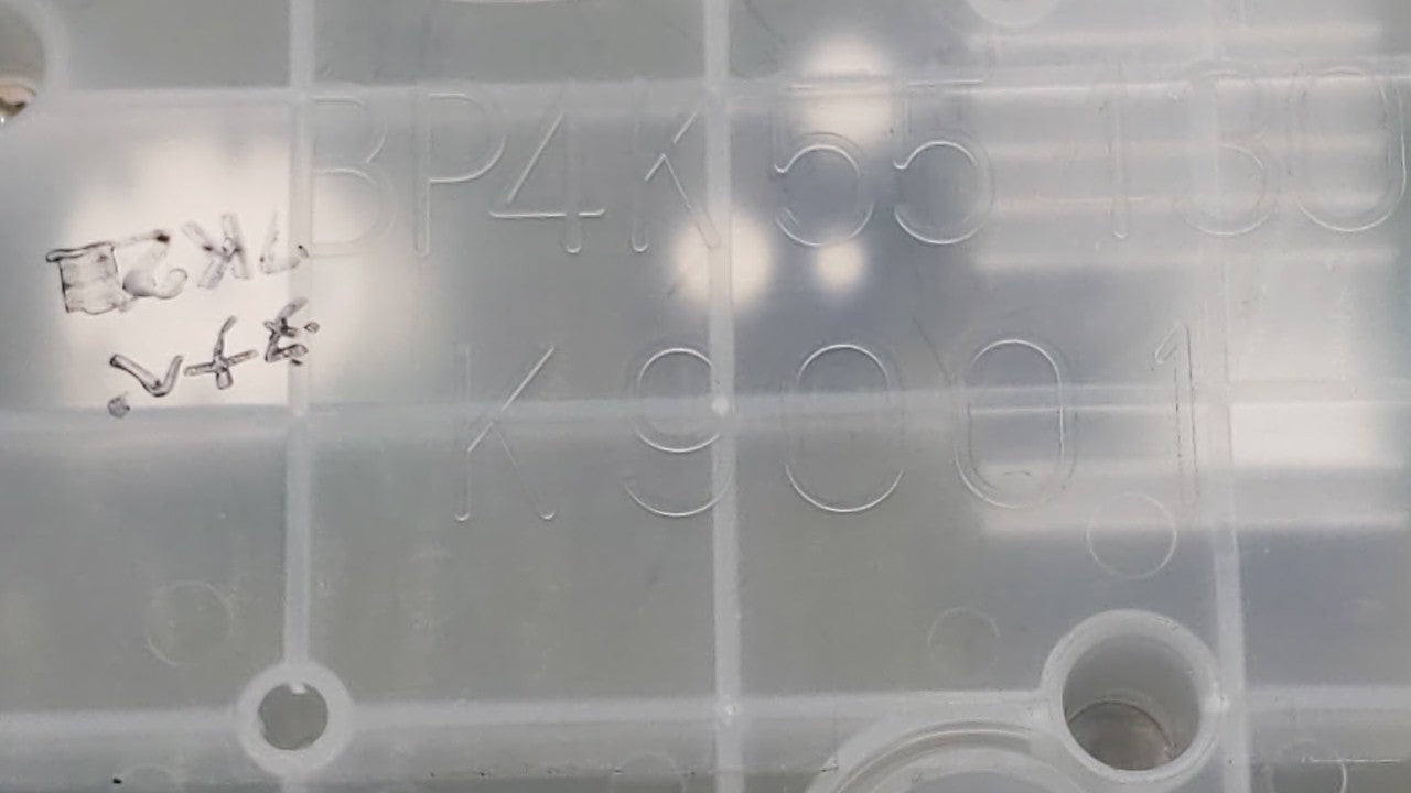 2007-2009 Mazda Cx-7 Instrument Cluster Speedometer Gauges P/N:EA EG21 C 8P4K55430, EA EG21 D Fits Fits 2007 2008 2009 OEM U