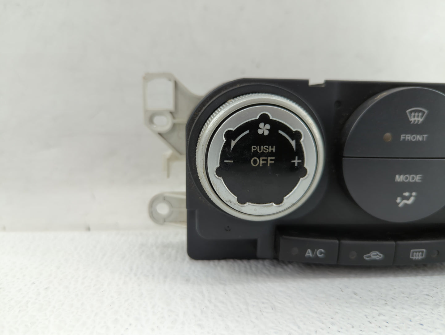 2007-2009 Mazda Cx-7 Climate Control Module Temperature AC/Heater Replacement P/N:K1900EG22 Fits Fits 2007 2008 2009 OEM Use