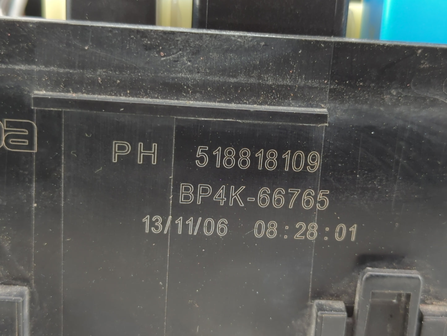 2007-2009 Mazda Cx-7 Fusebox Fuse Box Panel Relay Module P/N:518818109 Fits Fits 2007 2008 2009 OEM Used Auto Parts - Oemuse