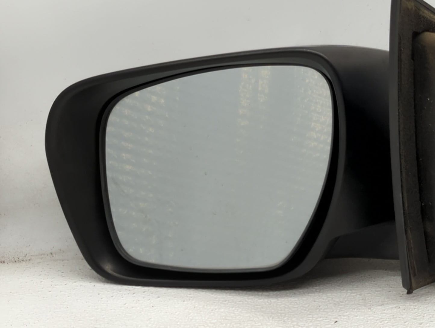 2007-2009 Mazda Cx-7 Driver Side View Mirror - Left Door Mirror OEM Used - Oemusedautoparts1.com