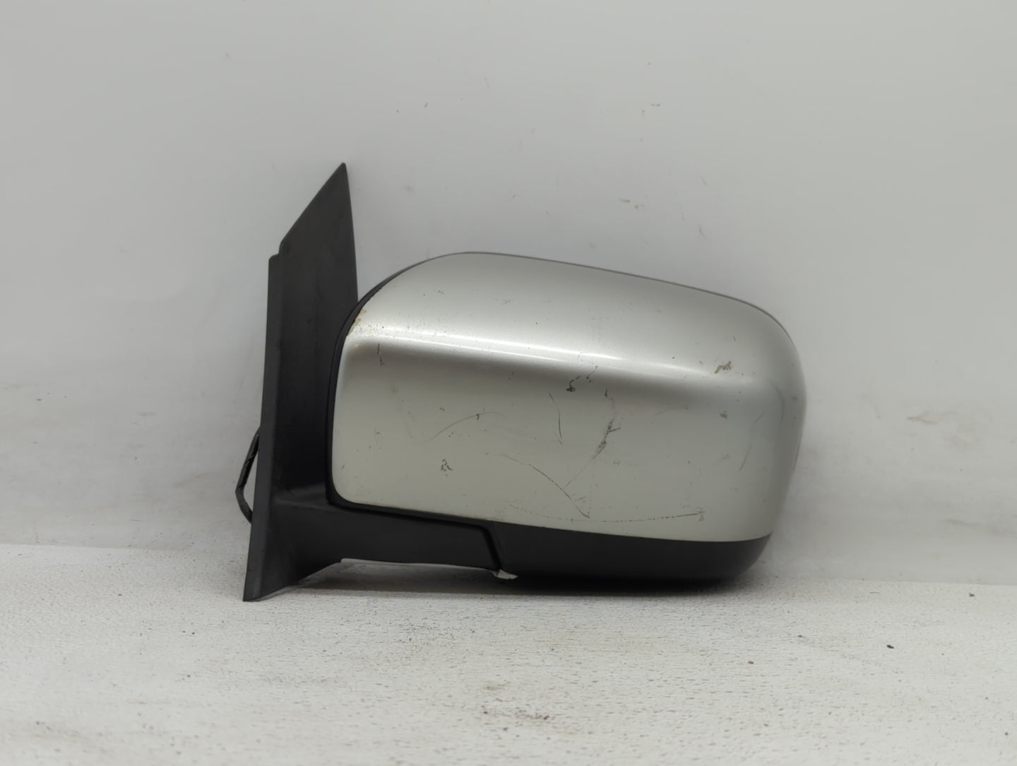 2007-2009 Mazda Cx-7 Driver Side View Mirror - Left Door Mirror OEM Used - Oemusedautoparts1.com