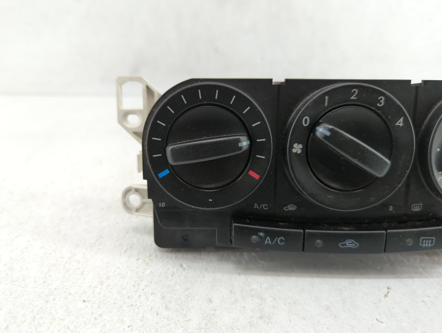 2007-2009 Mazda Cx-7 Climate Control Module Temperature AC/Heater Replacement P/N:M1900EG21D04 M1900EG21K10 Fits OEM Used Au