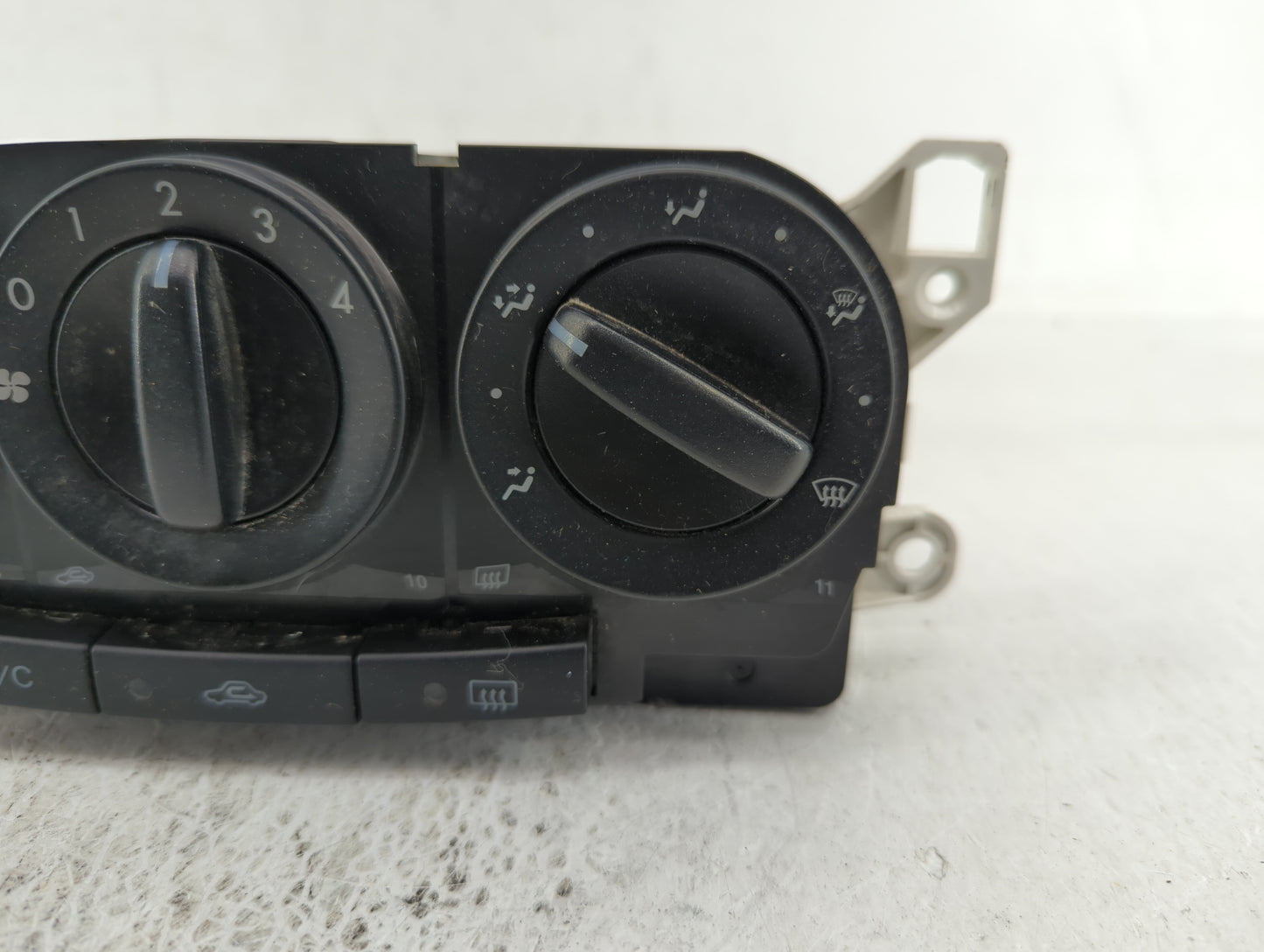 2007-2009 Mazda Cx-7 Climate Control Module Temperature AC/Heater Replacement P/N:M1900EG21G07 M1900EG21J09 Fits OEM Used Au