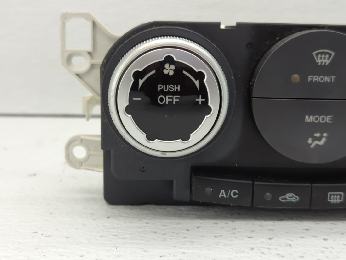 2007-2009 Mazda Cx-7 Climate Control Module Temperature AC/Heater Replacement P/N:K1900EG22 Fits Fits 2007 2008 2009 OEM Use