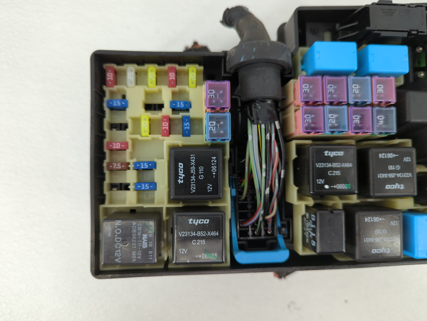 2007-2009 Mazda Cx-7 Fusebox Fuse Box Panel Relay Module P/N:BP4K-66765 518818109 Fits Fits 2007 2008 2009 OEM Used Auto Par