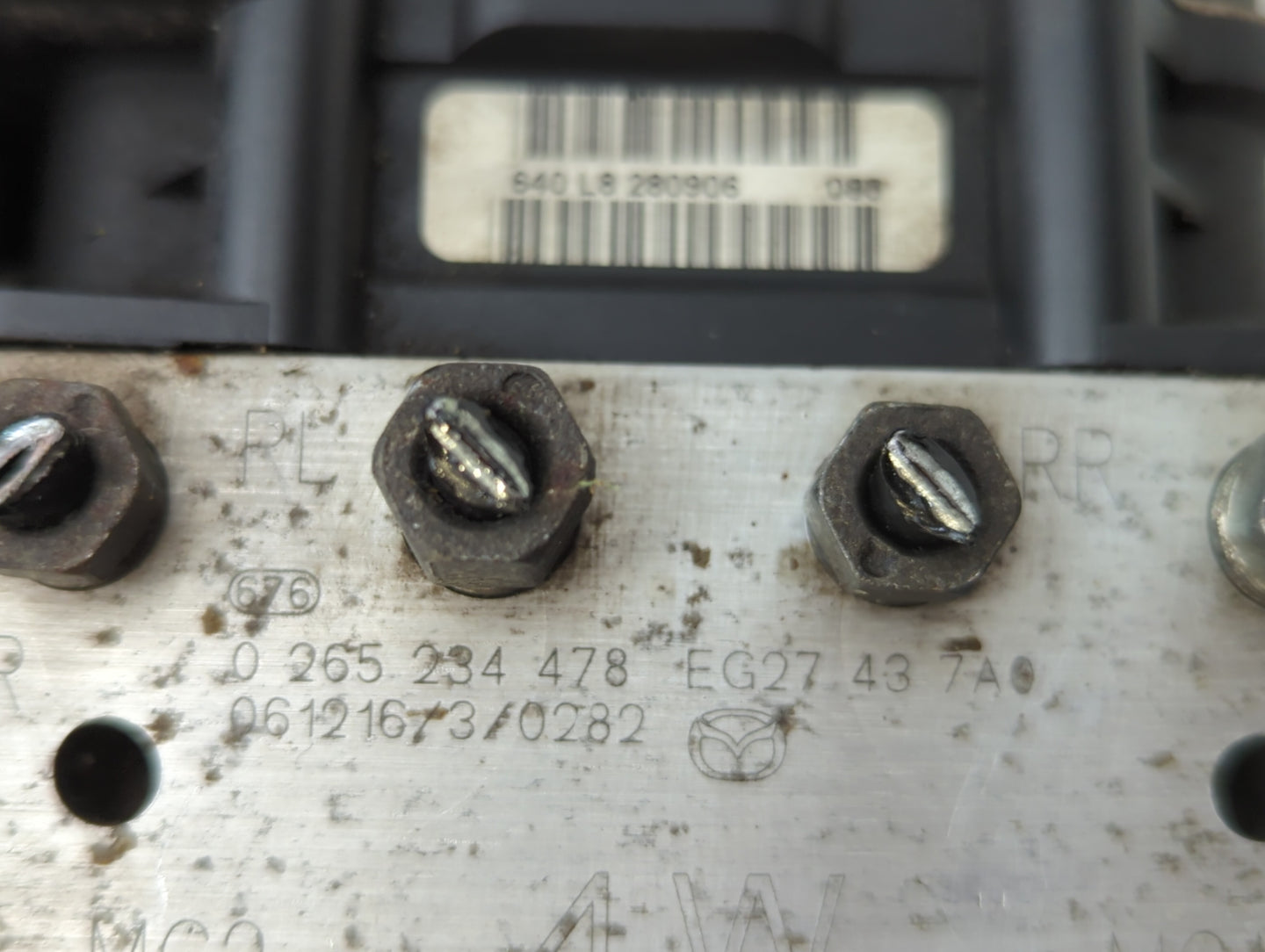 2007-2009 Mazda Cx-7 ABS Pump Control Module Replacement P/N:EG27 43 7A0 Fits Fits 2007 2008 2009 OEM Used Auto Parts - Oemu