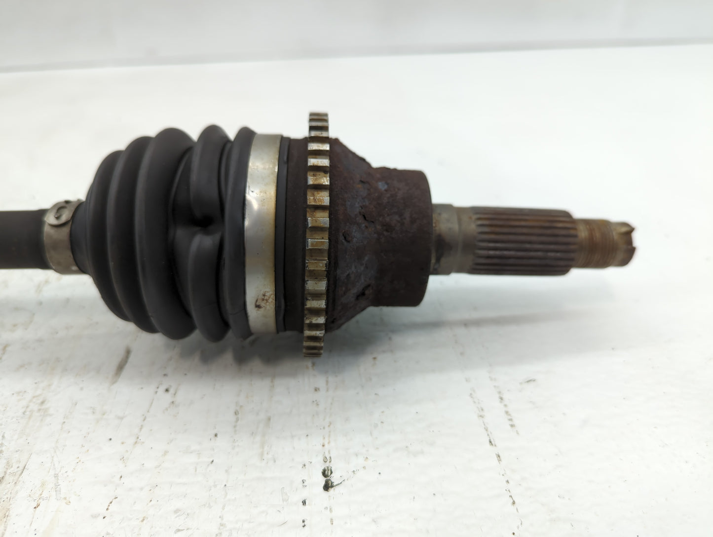 2007-2010 Mazda Cx-7 Axle Shaft Front Passenger Cv C/v - Oemusedautoparts1.com