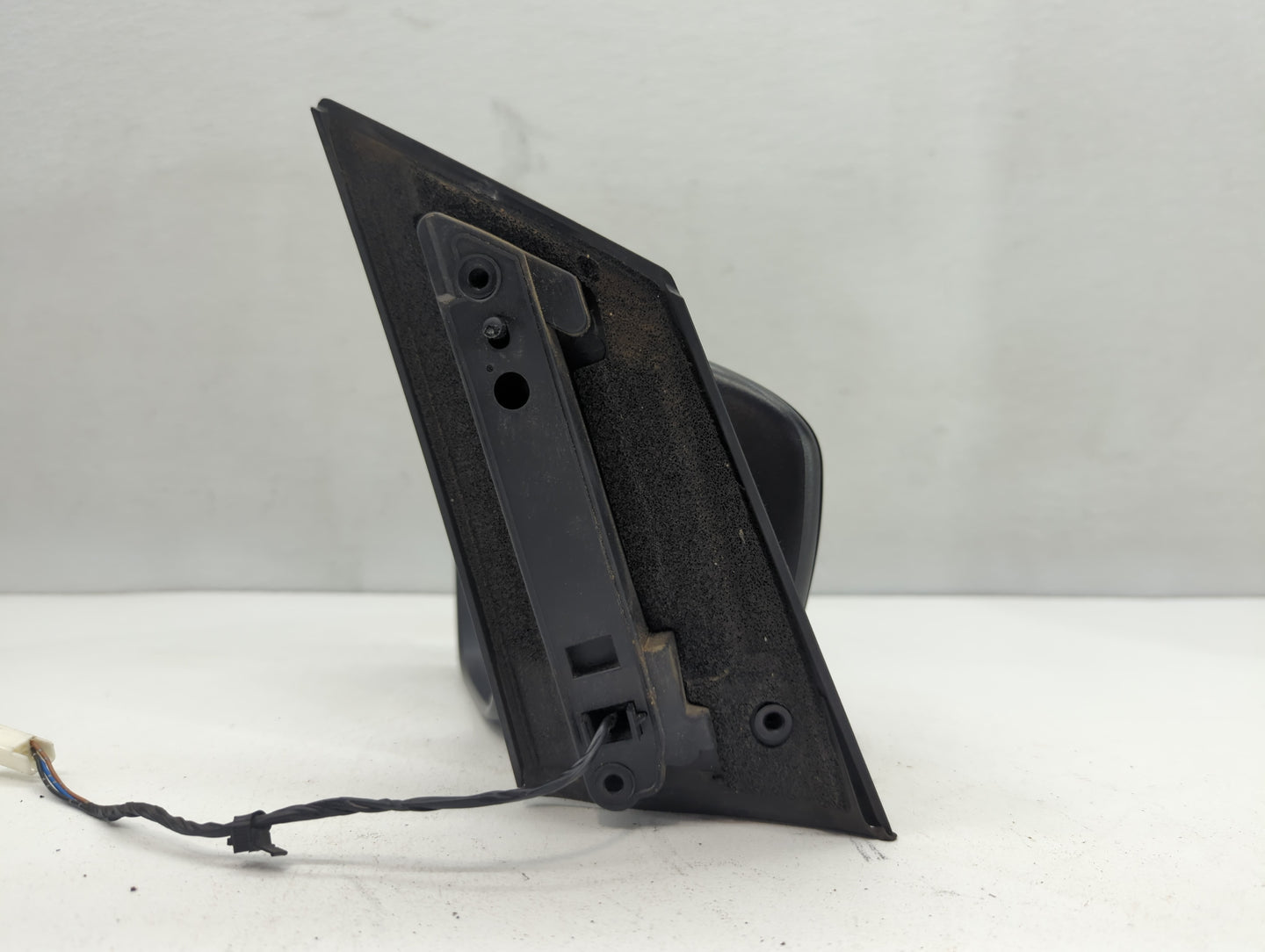 2007-2009 Mazda Cx-7 Driver Side View Mirror - Left Door Mirror OEM Used - Oemusedautoparts1.com