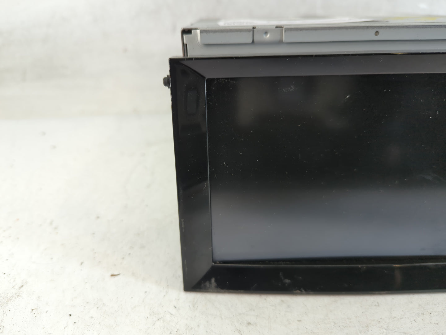 2007-2009 Mazda Cx-7 Radio AM FM Cd Player Receiver Replacement P/N:EG26 66 DV0B Fits Fits 2007 2008 2009 OEM Used Auto Part