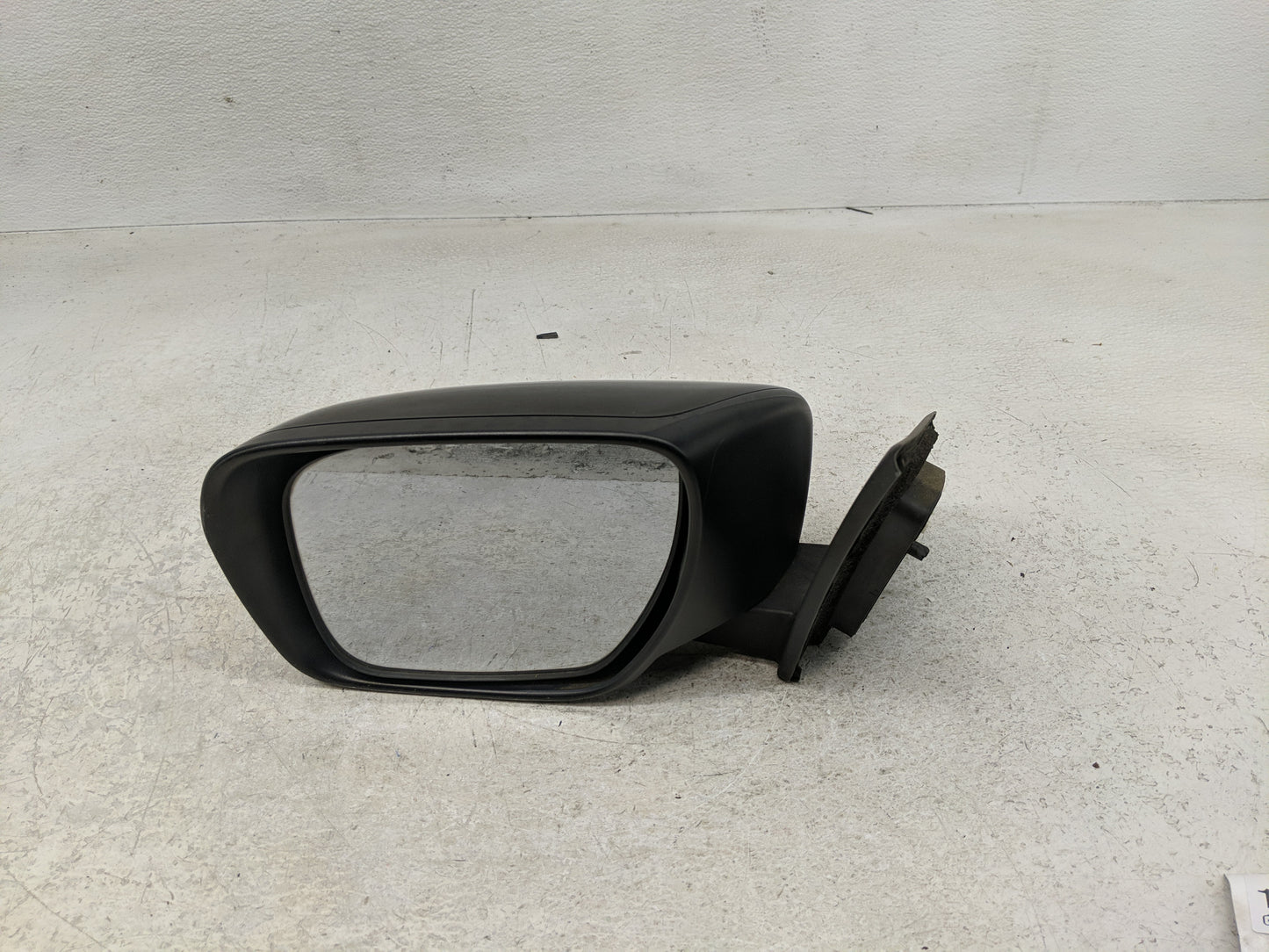 2007 Mazda Cx-9 Driver Side View Mirror - Left Door Mirror OEM Used - Oemusedautoparts1.com