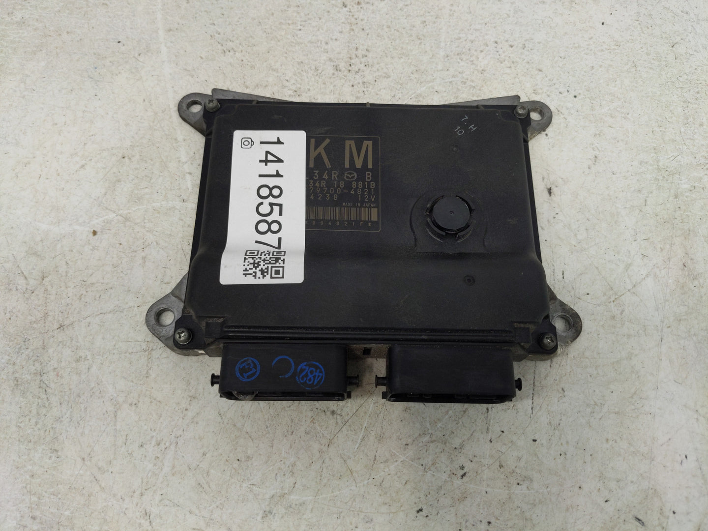 2007 Mazda Mazda3 PCM Engine Control Computer ECU ECM PCU OEM P/N:L34R 18 881B, 279700-4821 Fits Fits 2008 2009 OEM Used Aut