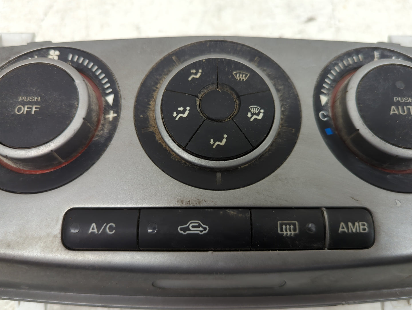2007 Mazda Mazda3 Climate Control Module Temperature AC/Heater Replacement P/N:K1900BAP8-01 BAP8 Fits Fits 2008 2009 OEM Use