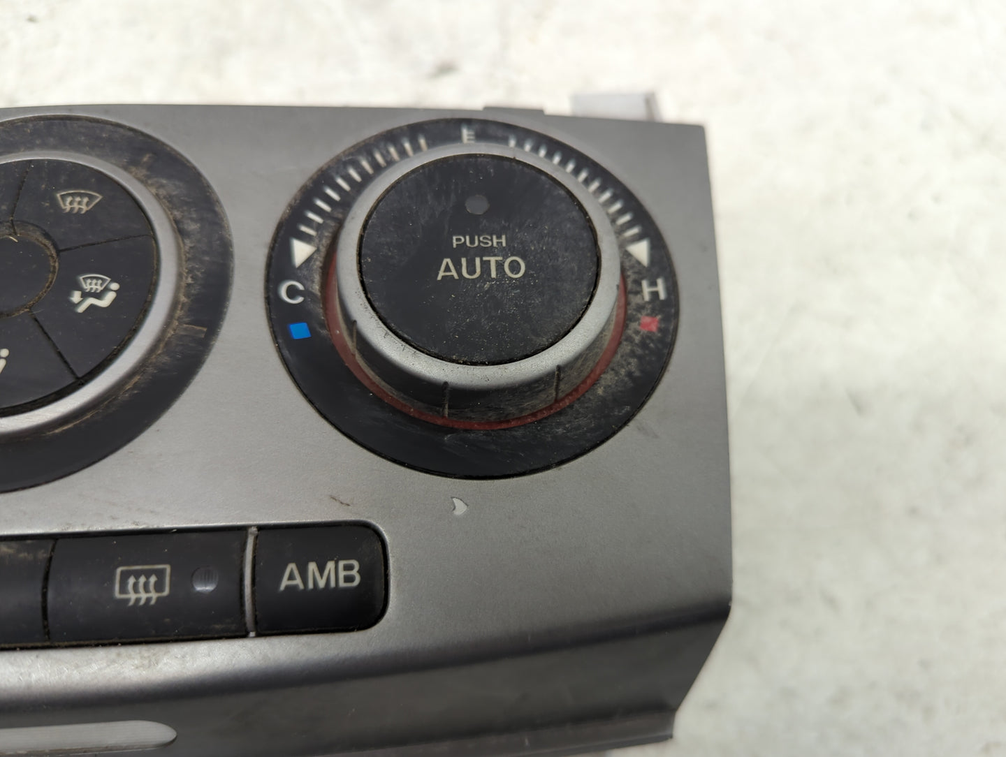 2007 Mazda Mazda3 Climate Control Module Temperature AC/Heater Replacement P/N:K1900BAP8-01 BAP8 Fits Fits 2008 2009 OEM Use