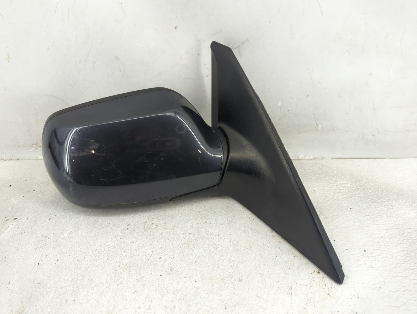Mazda Mazda3 Driver Left Side View Manual Door Mirror Black - Oemusedautoparts1.com