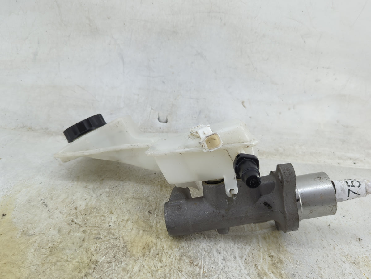 Mazda Mazda3 Brake Master Cylinder 1496759 - Oemusedautoparts1.com