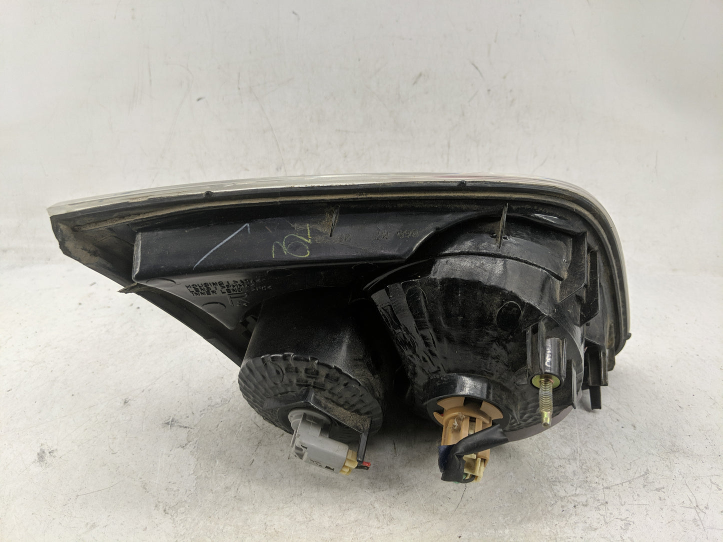 Mazda Mazda6 Passenger Right Side Deck Lid Mounted Tail Light - Oemusedautoparts1.com