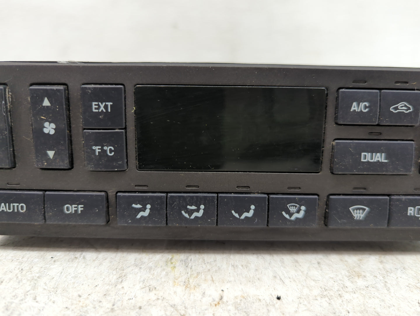 2007 Mazda Miata Climate Control Module Temperature AC/Heater Replacement P/N:3W1H-18C612-AK Fits OEM Used Auto Parts - Oemu