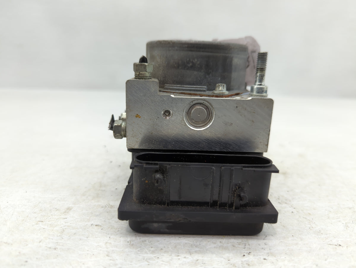2007 Mazda Miata Anti-Lock Brake ABS Pump Module Actuator OEM P/N:68825 E0971 0 265 800 517 Fits OEM Used Auto Parts - Oemus