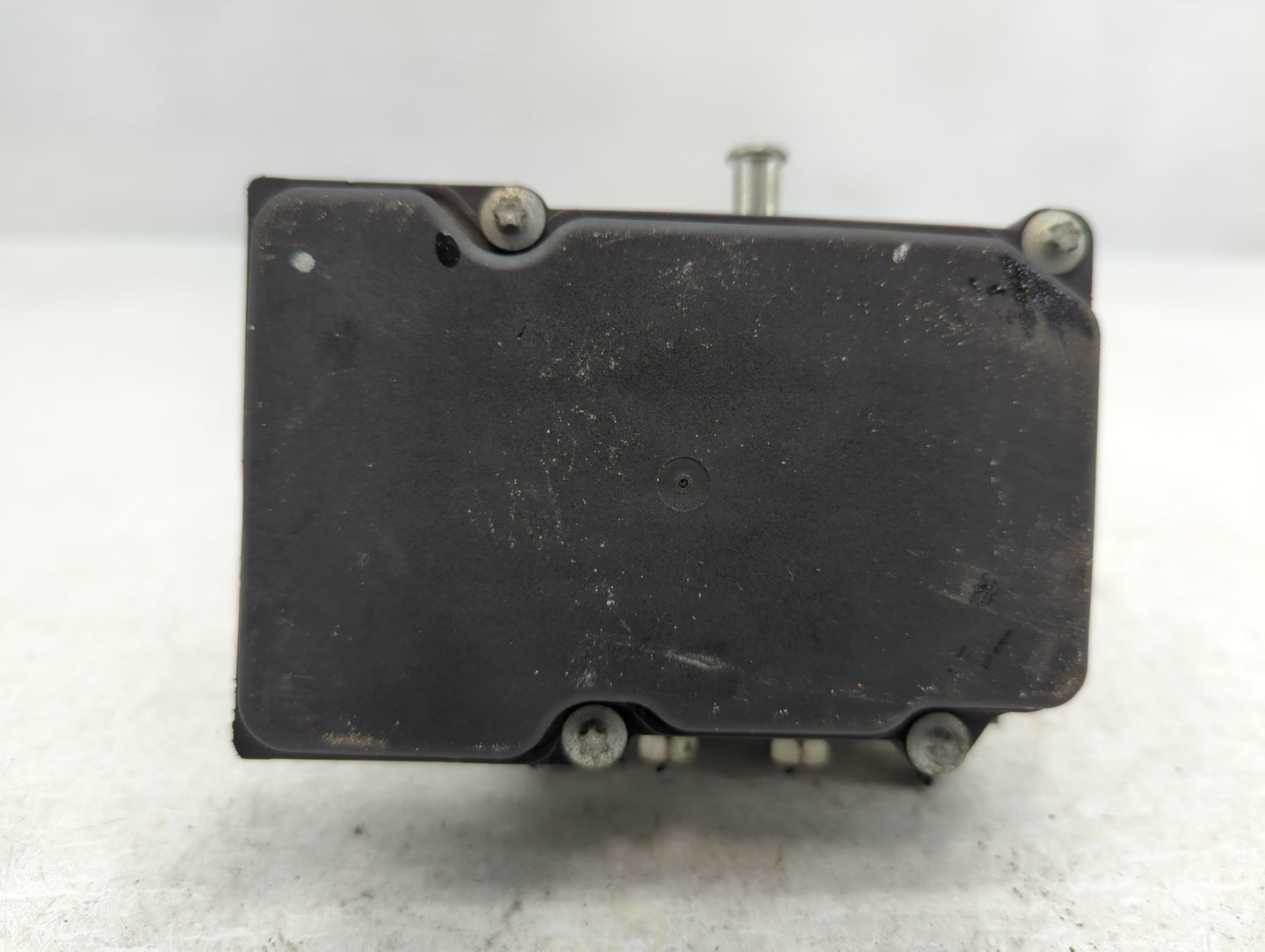 2007 Mazda Miata ABS Pump Control Module Replacement P/N:68825 E0971 0 265 800 517 Fits OEM Used Auto Parts - Oemusedautopar