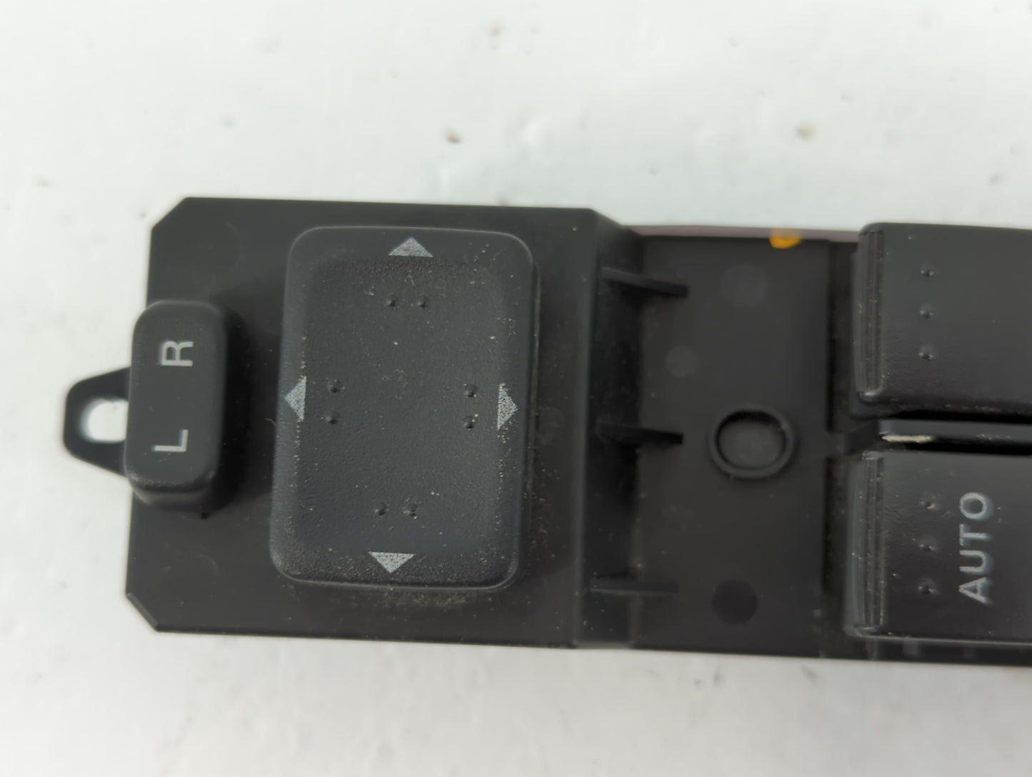 2007 Mazda Mpv Master Power Window Switch Replacement Driver Side Left P/N:L20666350 Fits OEM Used Auto Parts - Oemusedautop