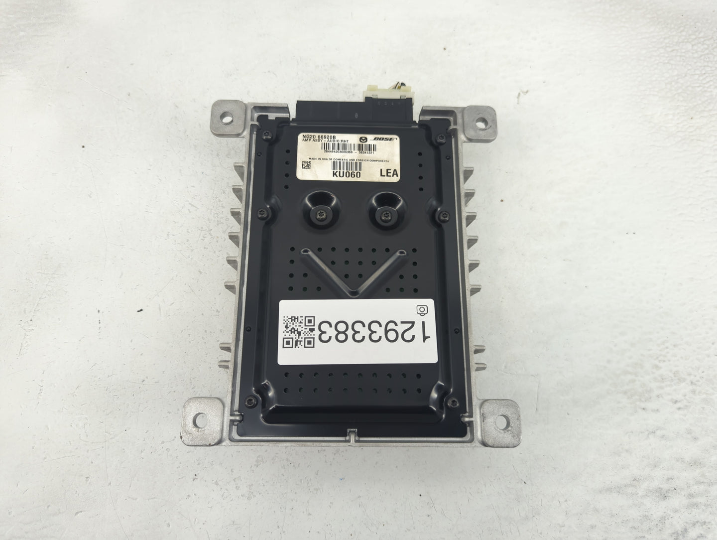2007-2008 Mazda Mx-5 Radio AM FM Cd Player Receiver Replacement P/N:NG20 66920B Fits Fits 2007 2008 OEM Used Auto Parts - Oe