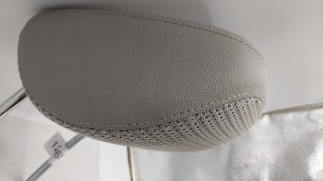 2007 Mercedes-benz B200 Headrest Head Rest Rear Seat Gray - Oemusedautoparts1.com