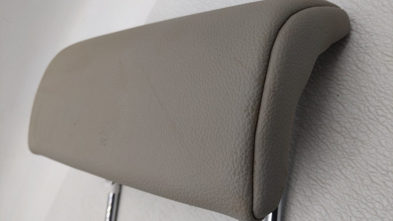 2006-2011 Mercedes-Benz B200 Headrest Head Rest Rear Seat Fits Fits 2006 2007 2008 2009 2010 2011 OEM Used Auto Parts - Oemu