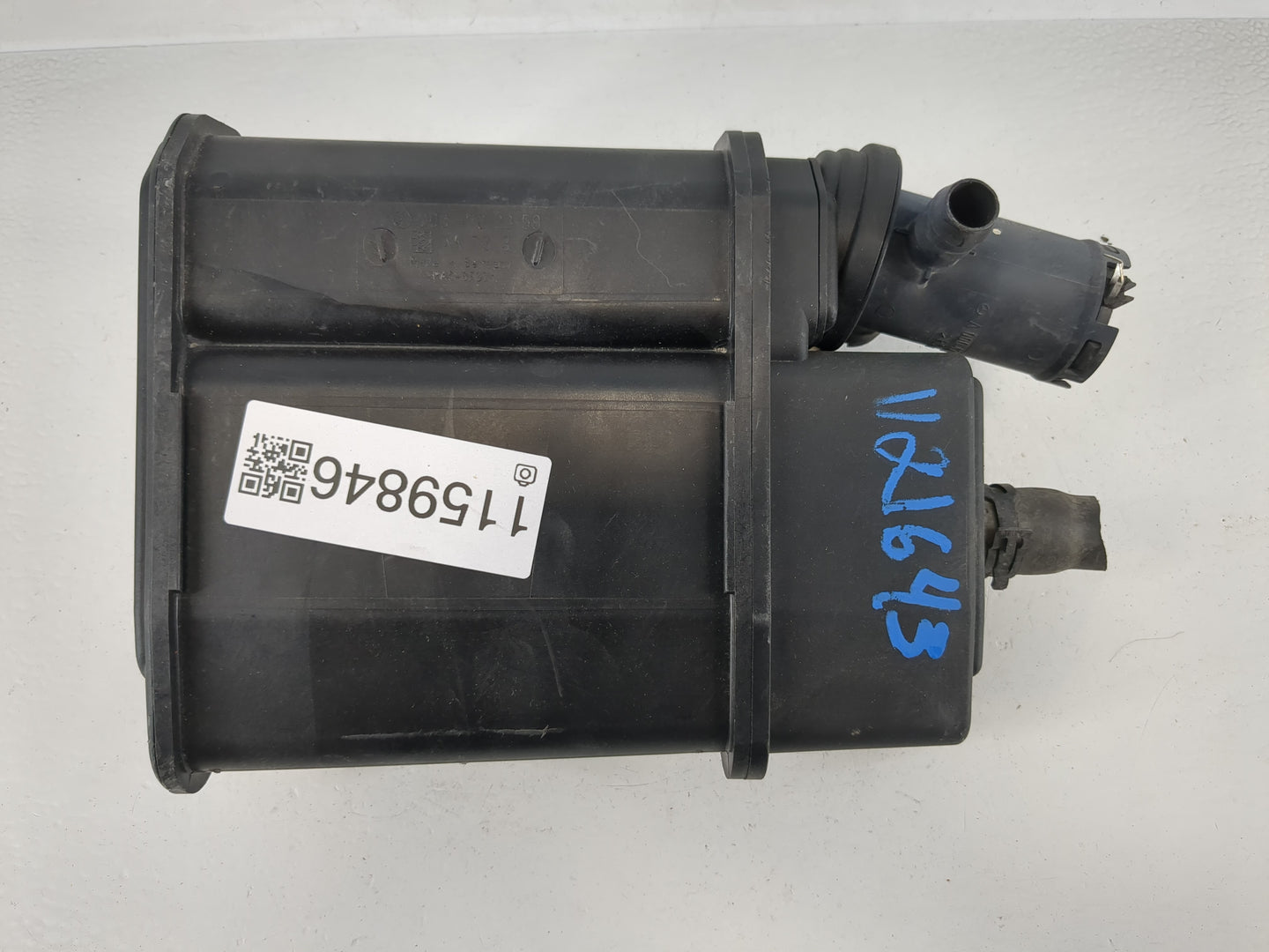 2007 Mercedes-benz C230 Fuel Vapor Charcoal Canister - Oemusedautoparts1.com