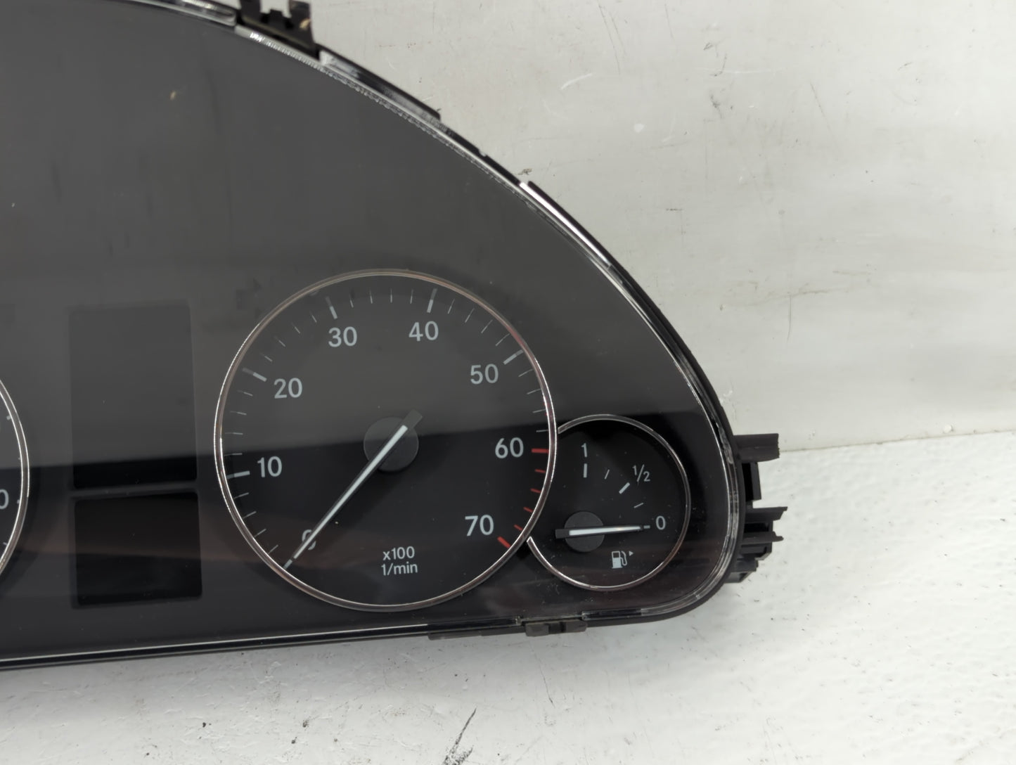 2007 Mercedes-Benz C230 Instrument Cluster Speedometer Gauges P/N:203 540 73 47 Fits OEM Used Auto Parts - Oemusedautoparts1