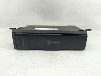 compare product 2005-2007 Mercedes-Benz C230 Radio AM FM Cd Player Receiver Replacement P/N:A 203 870 33 89 Fits OEM Used Auto Parts