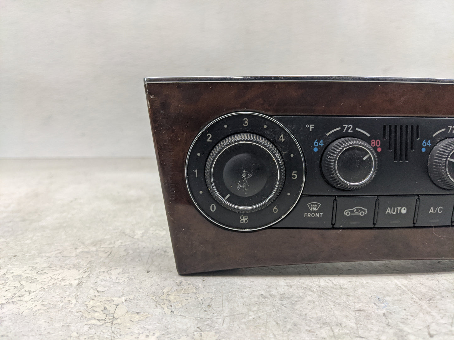 2006-2007 Mercedes-Benz C230 Climate Control Module Temperature AC/Heater Replacement P/N:A 203 830 42 85 Fits Fits 2006 200
