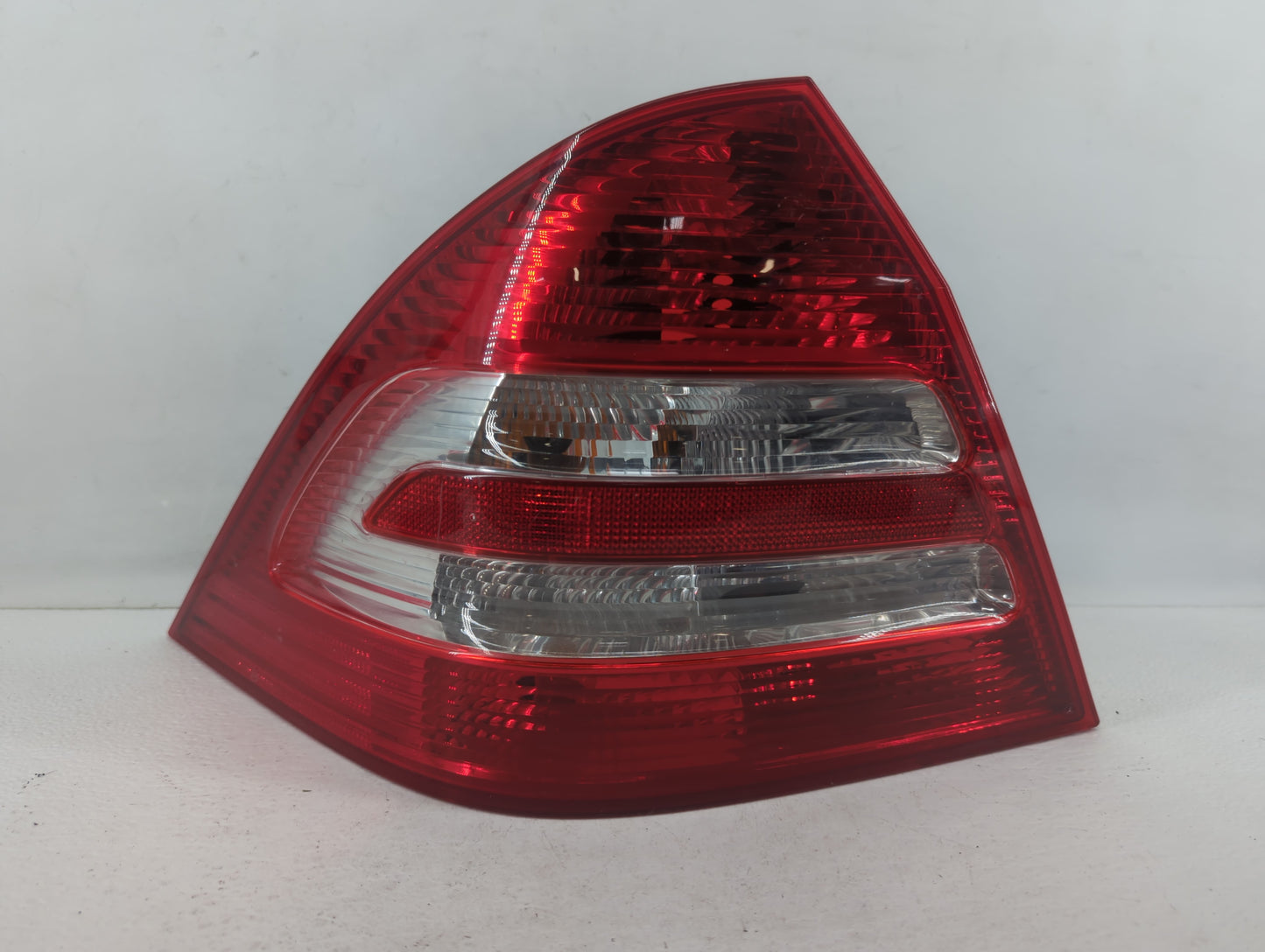 2005-2007 Mercedes-Benz C230 Tail Light Assembly Driver Left OEM P/N:2U3 820 33 S4L Fits Fits 2005 2006 2007 OEM Used Auto P