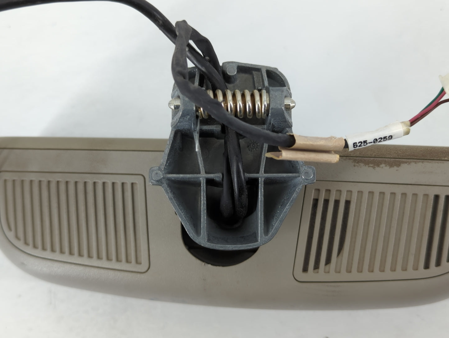 2007 Mercedes-Benz C230 Interior Rear View Mirror Replacement OEM P/N:E1010485 010485 Fits OEM Used Auto Parts - Oemusedauto